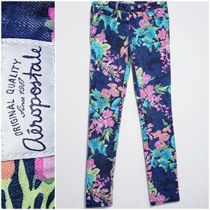 🤍Aeropostale Ultra Skinny floral jeans *size 1/2